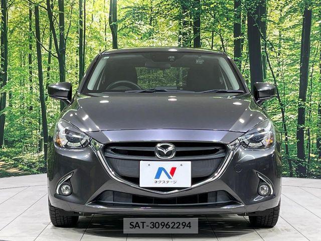 Mazda DEMIO 2017-06 8795820-15