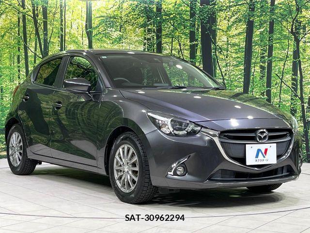Mazda DEMIO 2017-06 8795820-17