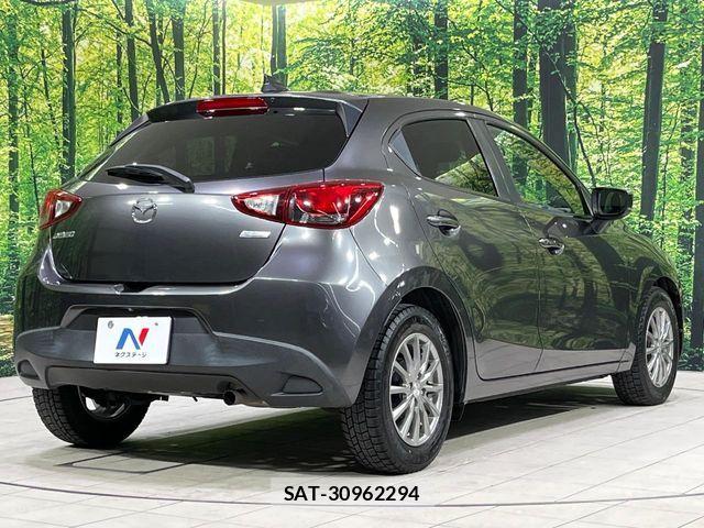 Mazda DEMIO 2017-06 8795820-18