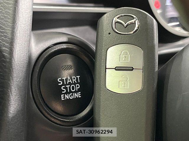 Mazda DEMIO 2017-06 8795820-5
