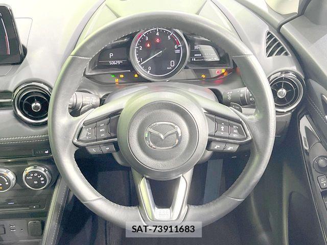 Mazda DEMIO 2018-01 8795821-10