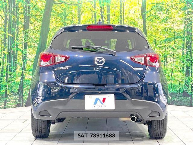 Mazda DEMIO 2018-01 8795821-14