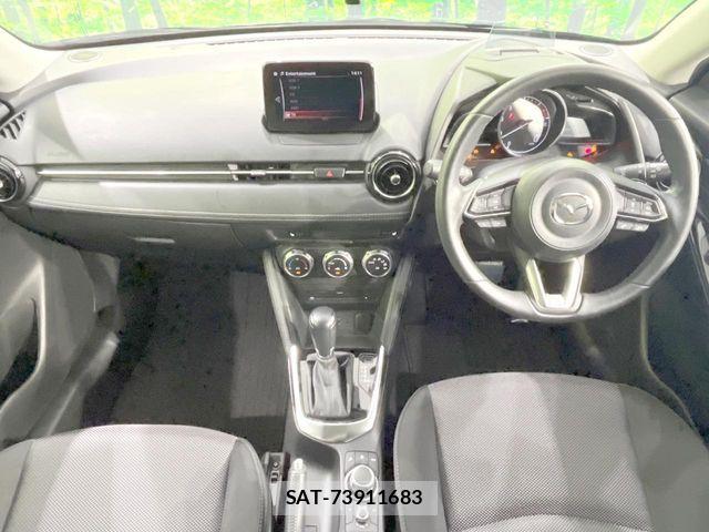 Mazda DEMIO 2018-01 8795821-1