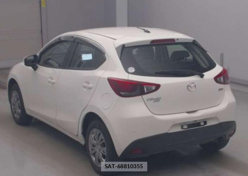 Mazda DEMIO 2019-08 8811739-2