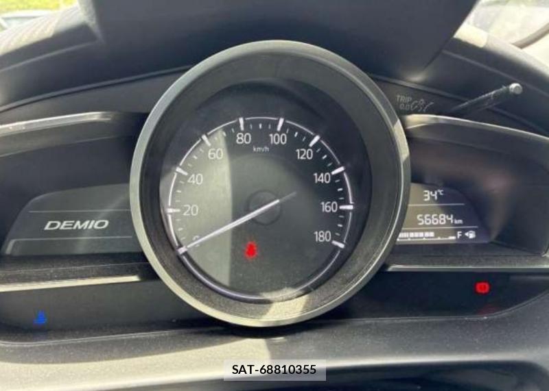 Mazda DEMIO 2019-08 8811739-6