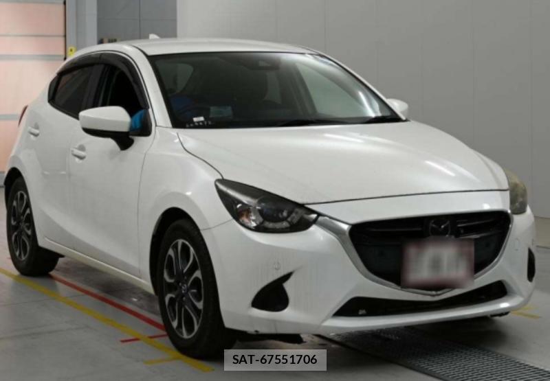 Mazda DEMIO 2019-06 8811799-0