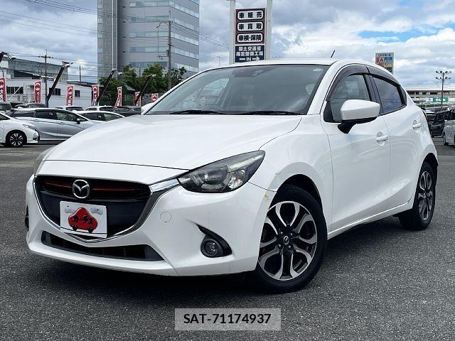 Mazda DEMIO 2015-09 8828788-0