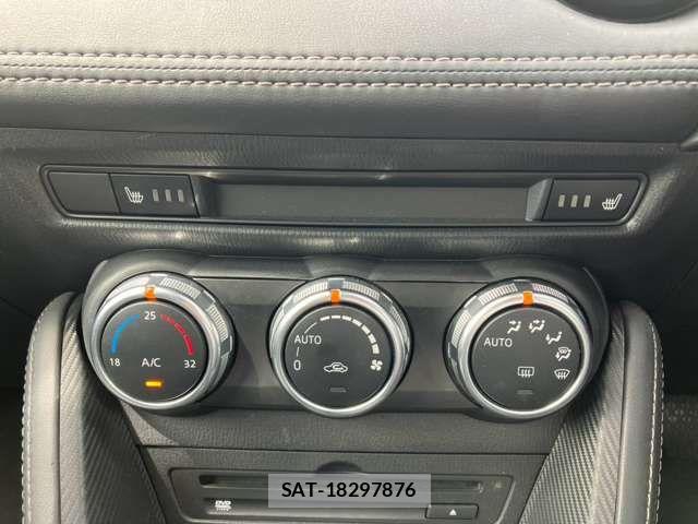 Mazda DEMIO 2018-10 8828780-5