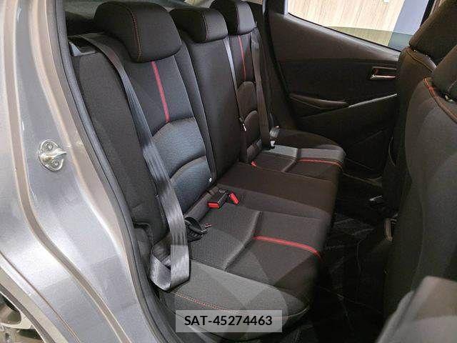 Mazda DEMIO 2015-04 8828787-10
