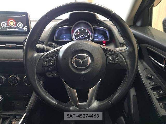 Mazda DEMIO 2015-04 8828787-12