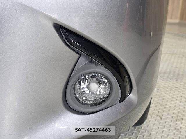 Mazda DEMIO 2015-04 8828787-24