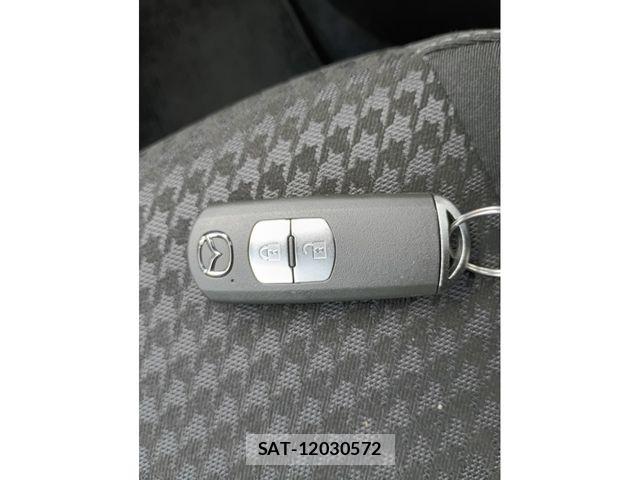 Mazda DEMIO 2017-09 8828784-15
