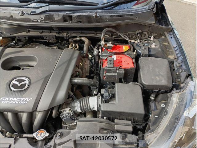 Mazda DEMIO 2017-09 8828784-18