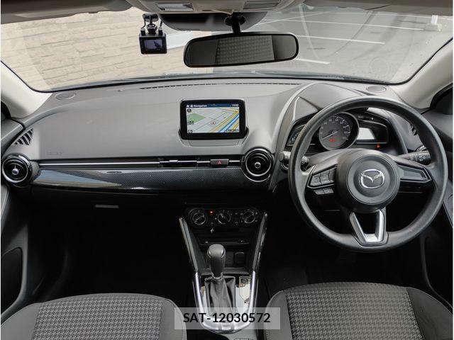 Mazda DEMIO 2017-09 8828784-6