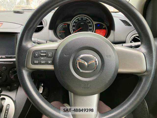 Mazda DEMIO 2012-06 8828806-12