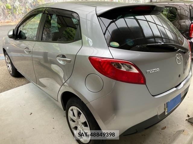 Mazda DEMIO 2012-06 8828806-3