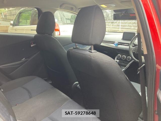 Mazda DEMIO 2014-09 8828792-15