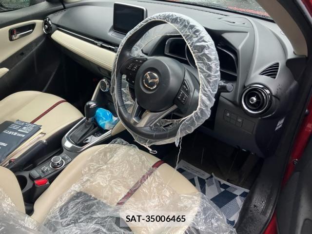 Mazda DEMIO 2014-12 8828790-12