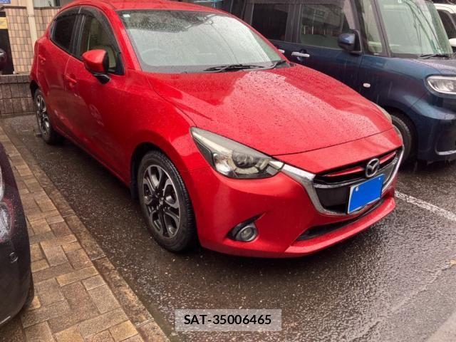 Mazda DEMIO 2014-12 8828790-1