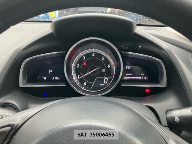 Mazda DEMIO 2014-12 8828790-19