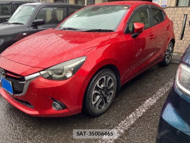 Mazda DEMIO 2014-12 8828790-2
