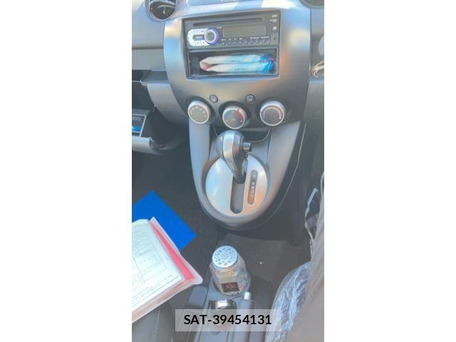 Mazda DEMIO 2009-12 8828804-25