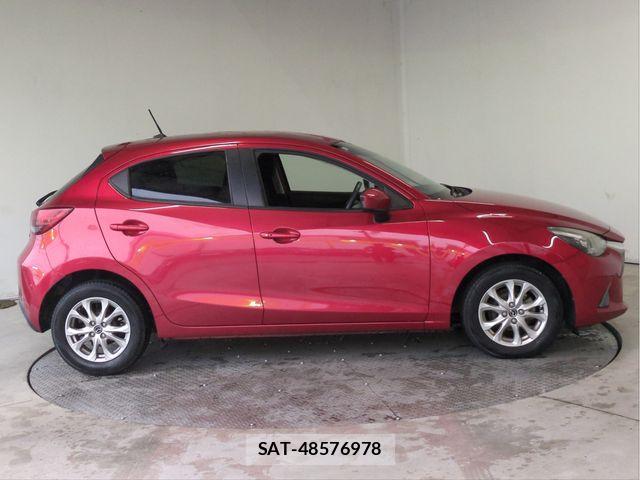 Mazda DEMIO 2015-07 8828786-17