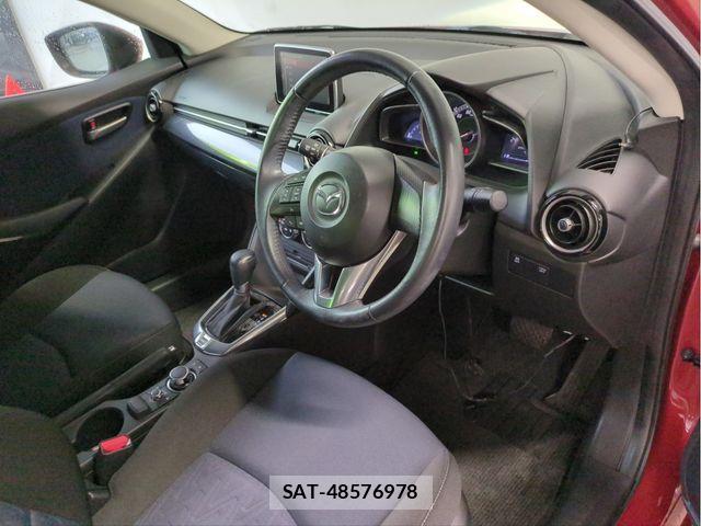 Mazda DEMIO 2015-07 8828786-25
