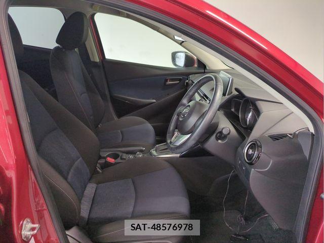 Mazda DEMIO 2015-07 8828786-26