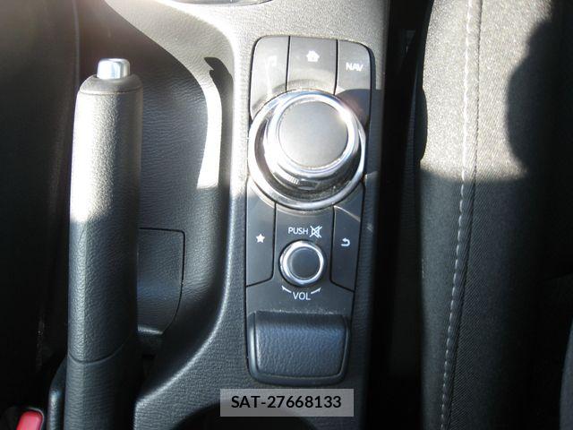 Mazda DEMIO 2015-03 8828783-9