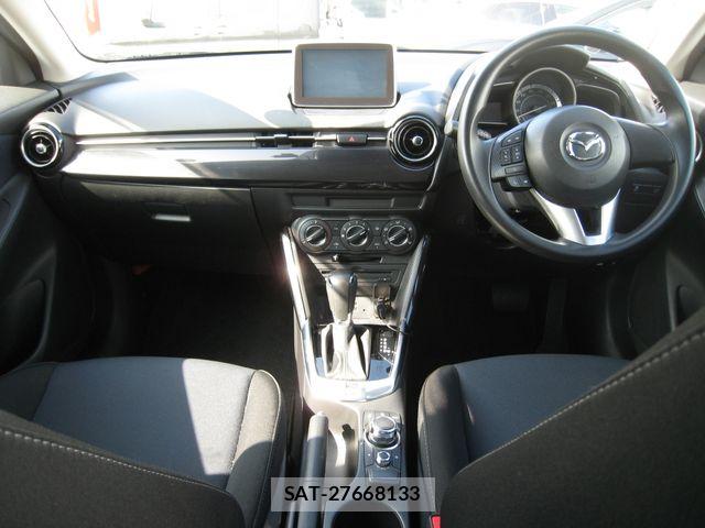 Mazda DEMIO 2015-03 8828783-16