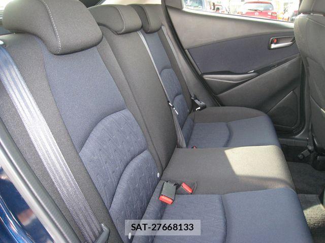 Mazda DEMIO 2015-03 8828783-18