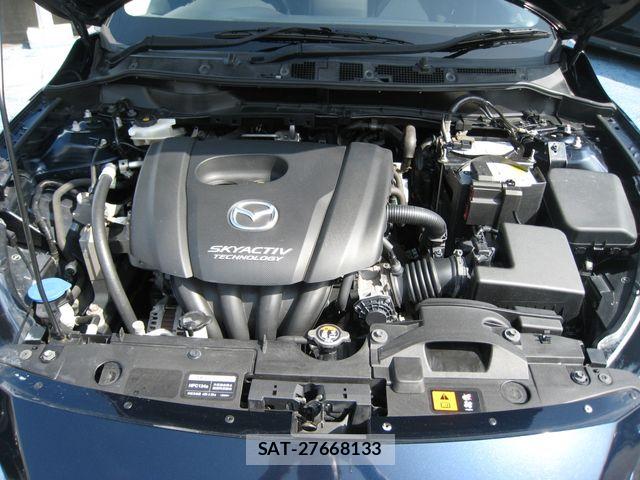 Mazda DEMIO 2015-03 8828783-28