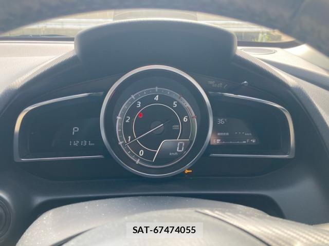 Mazda DEMIO 2015-09 8828791-23