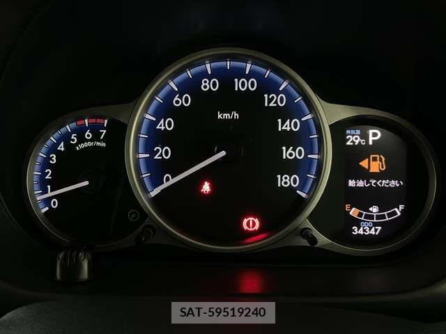 Mazda DEMIO 2014-05 8828785-10