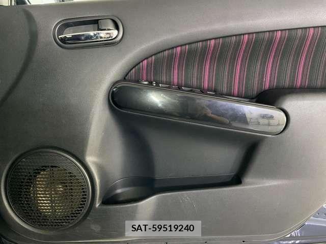 Mazda DEMIO 2014-05 8828785-13