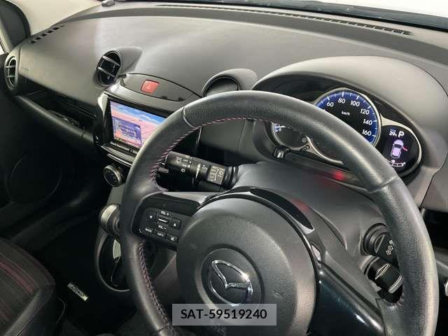 Mazda DEMIO 2014-05 8828785-15