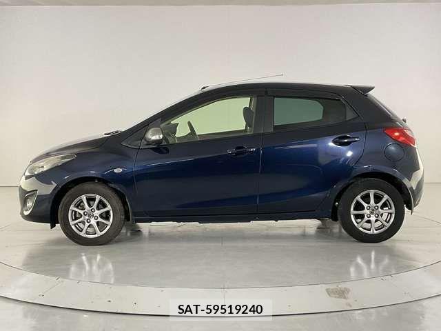 Mazda DEMIO 2014-05 8828785-2