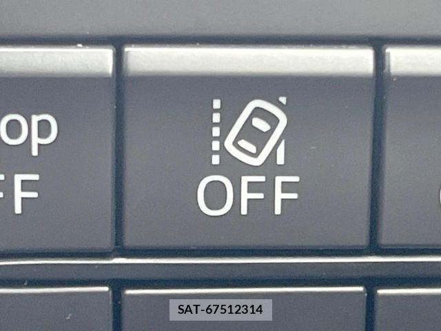 Mazda DEMIO 2018-03 8828782-4
