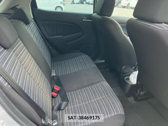 Mazda DEMIO 2009-10 8828803-13