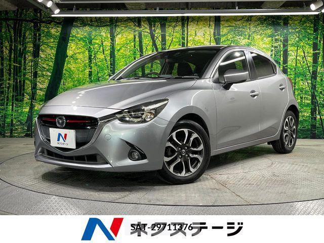 Mazda DEMIO 2014-10 8848766-0
