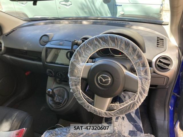 Mazda DEMIO 2007-09 8848768-10