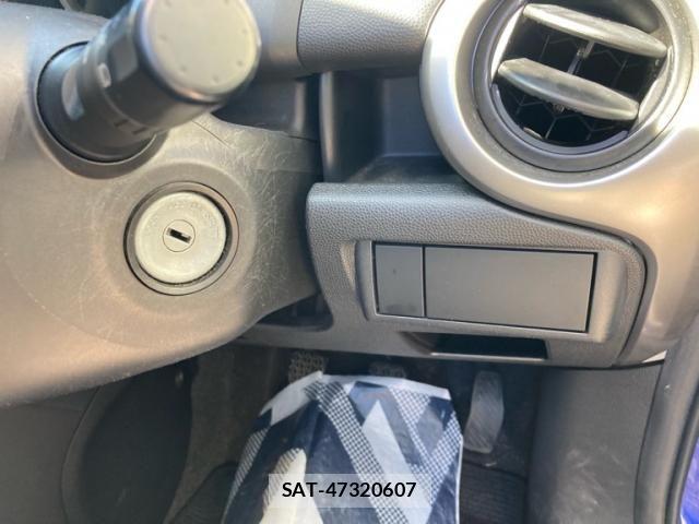Mazda DEMIO 2007-09 8848768-12