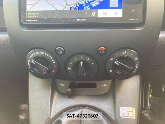 Mazda DEMIO 2007-09 8848768-16