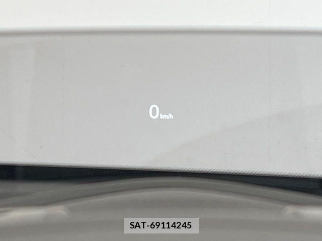Mazda DEMIO 2018-10 8848757-7