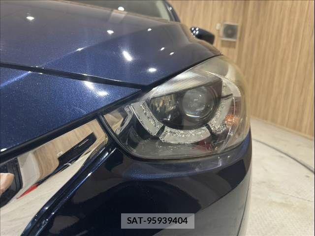 Mazda DEMIO 2017-04 8848759-21