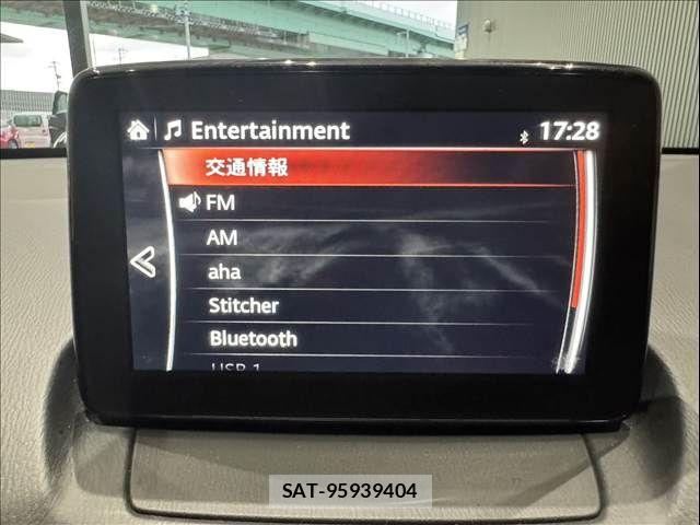 Mazda DEMIO 2017-04 8848759-4