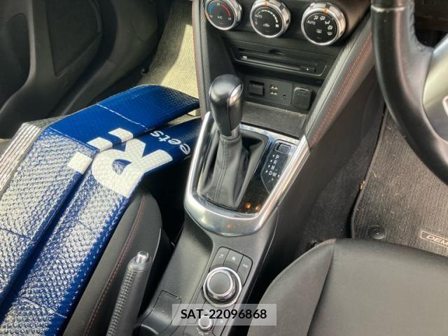 Mazda DEMIO 2015-03 8848767-11