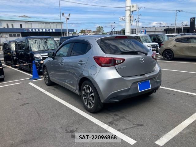 Mazda DEMIO 2015-03 8848767-6