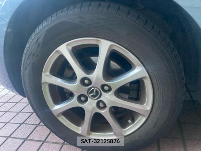 Mazda DEMIO 2013-11 8879542-9